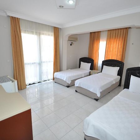 Defne & Zevkim Hotel มาร์มาริส ภายนอก รูปภาพ