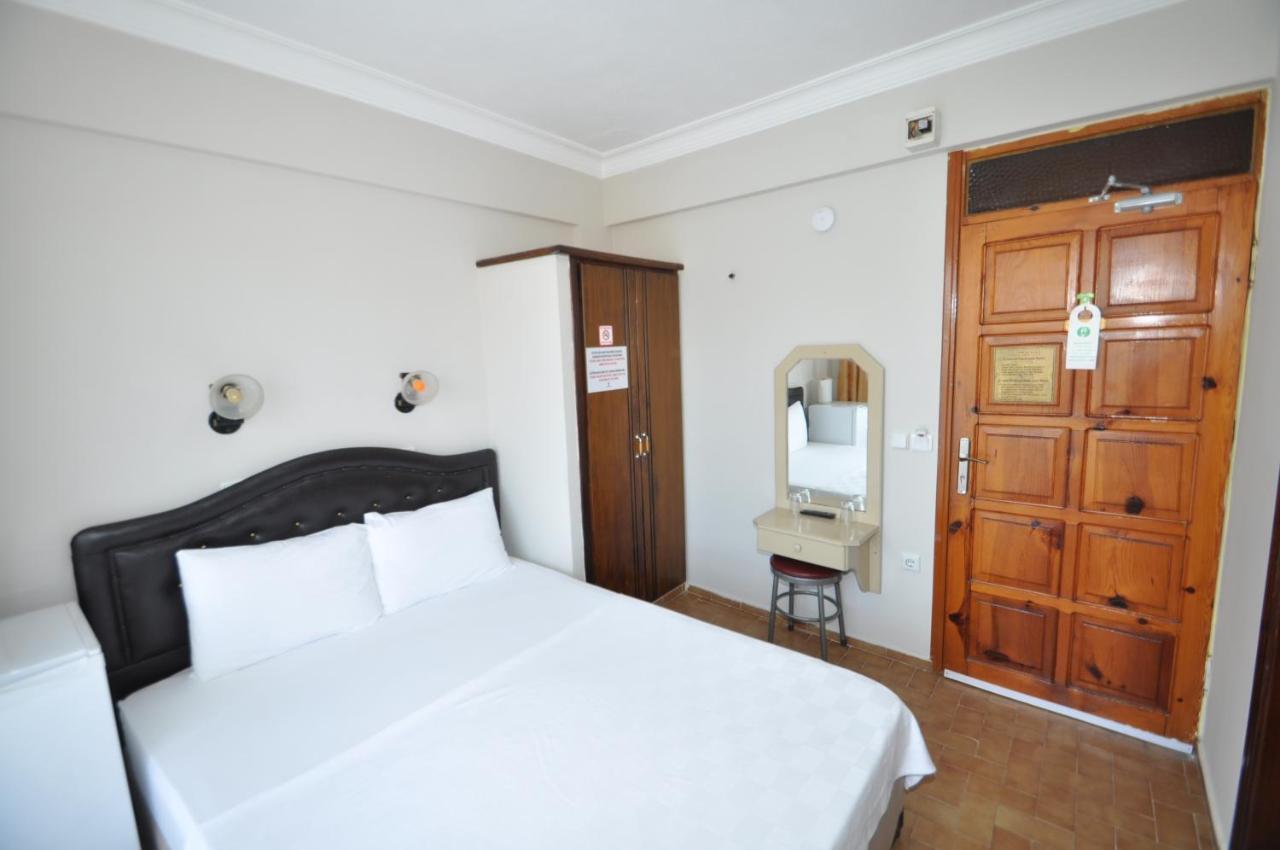 Defne & Zevkim Hotel มาร์มาริส ภายนอก รูปภาพ